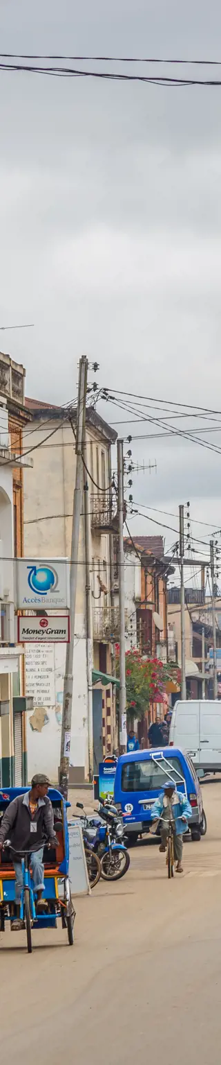 Besuche den Höhenkurort Madagarskars